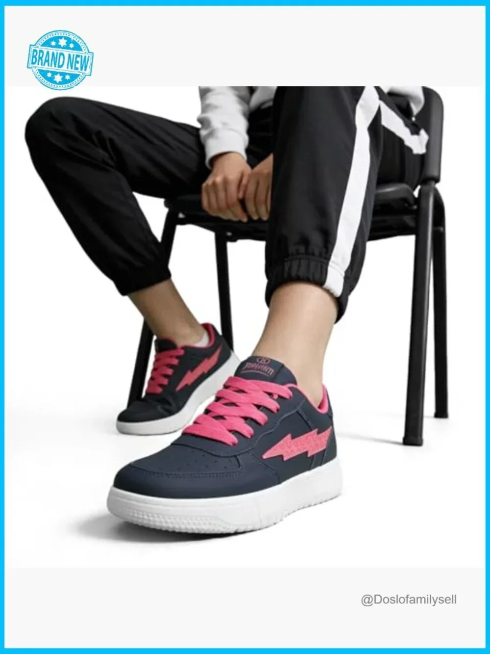 Memory Foam Sneakers Fashion Walking Shoes Non Slip Lace Up Retro Style